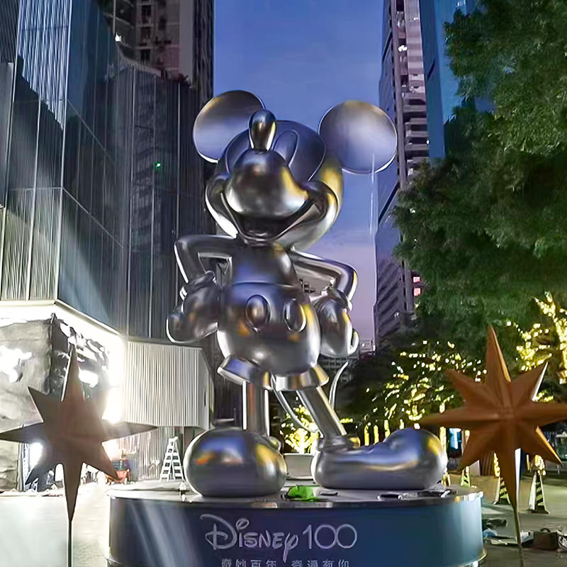 Vanjska velika staklena vlakna Mickey Mouse skulptura za javne prostore i vrtove